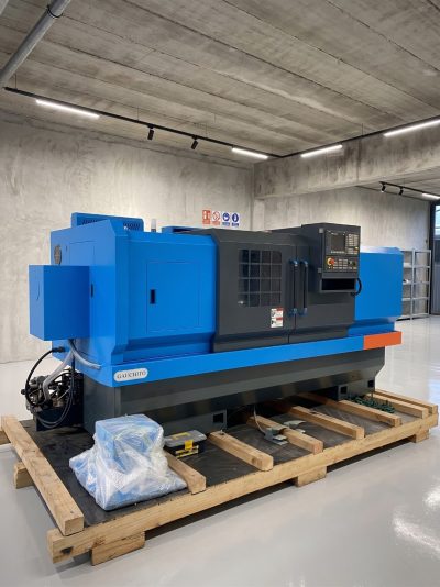 Torno CNC BJ6150 x 1500 mm – 1